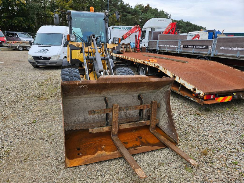 Volvo L 20 B - اللودر بعجل: صور 2 Volvo L 20 B - اللودر بعجل: صور 2