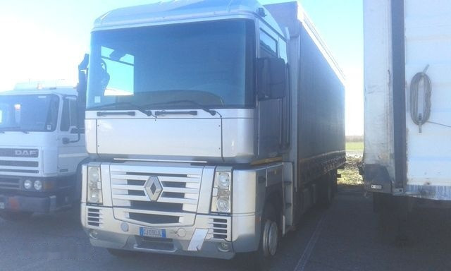 Renault MAGNUM 480 - شاحنة ستارة: صور 2 Renault MAGNUM 480 - شاحنة ستارة: صور 2