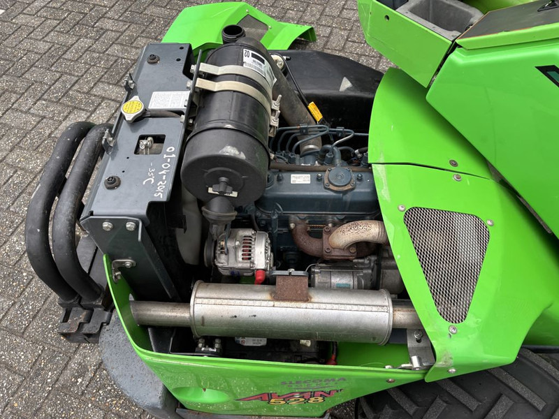 تأجير Avant 423 TDL Avant 423 TDL: صور 14