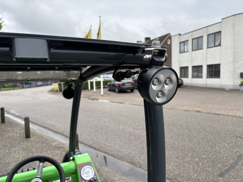 تأجير Avant 423 TDL Avant 423 TDL: صور 9