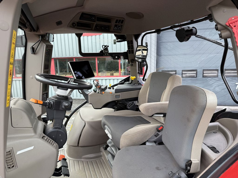 Case IH Maxxum 150 CVXDrive - جرار: صور 5 Case IH Maxxum 150 CVXDrive - جرار: صور 5