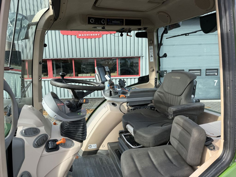 Fendt 513 Vario Power - جرار: صور 5 Fendt 513 Vario Power - جرار: صور 5