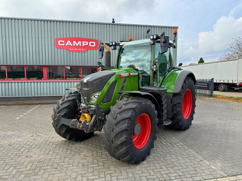 Fendt 724 Vario Gen 6 Profi Plus - جرار: صور 1 Fendt 724 Vario Gen 6 Profi Plus - جرار: صور 1