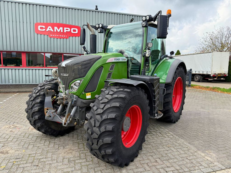 Fendt 724 Vario S4 Profiplus - جرار: صور 1 Fendt 724 Vario S4 Profiplus - جرار: صور 1
