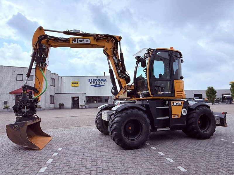 JCB Hydradig 110W - حفارة على عجلات: صور 1 JCB Hydradig 110W - حفارة على عجلات: صور 1