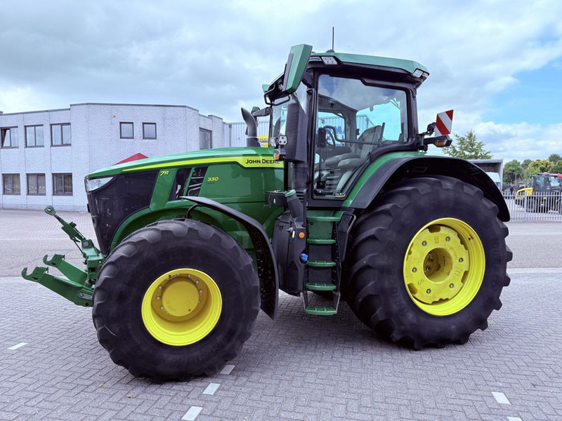 John Deere 7R 330 Gen 2 Signature Edition AutoPowr - جرار: صور 1 John Deere 7R 330 Gen 2 Signature Edition AutoPowr - جرار: صور 1
