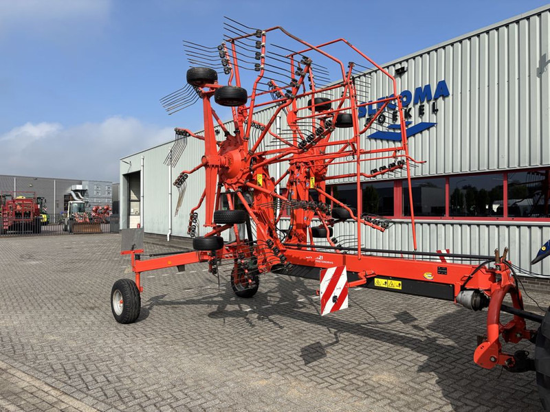Kuhn GA8121 Cirkelhark - لمّامَة القش: صور 4 Kuhn GA8121 Cirkelhark - لمّامَة القش: صور 4