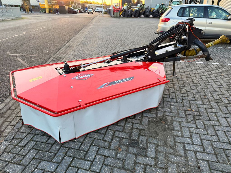 Kuhn PZ220 Trommelmaaier (Marge) - جزازة: صور 4 Kuhn PZ220 Trommelmaaier (Marge) - جزازة: صور 4