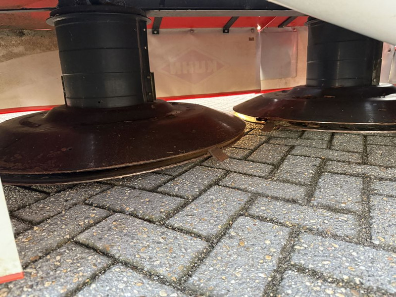 Kuhn PZ220 Trommelmaaier (Marge) - جزازة: صور 5 Kuhn PZ220 Trommelmaaier (Marge) - جزازة: صور 5