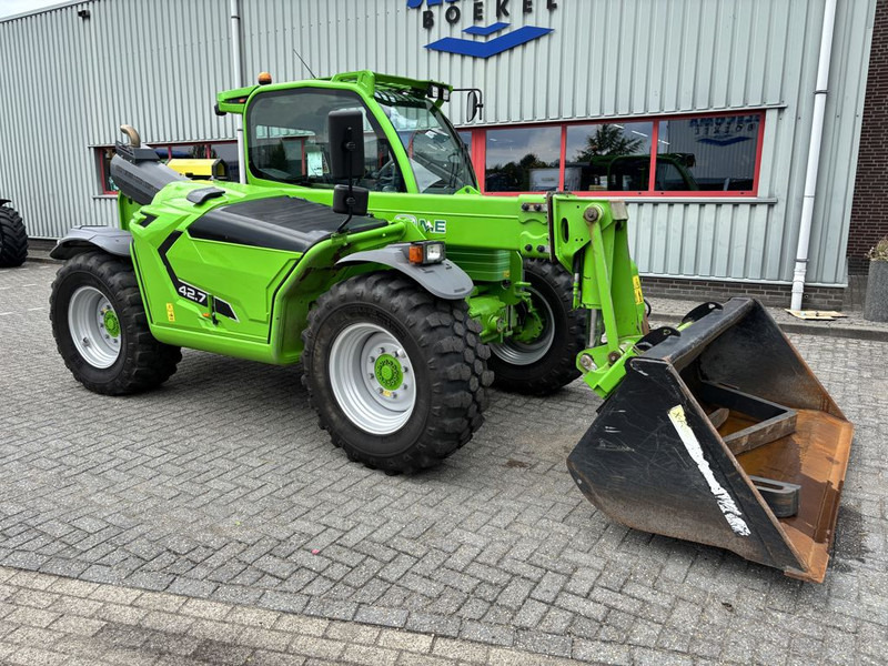 Merlo TF42.7-145 CVTRONIC - رافعة تلسكوبية: صور 4 Merlo TF42.7-145 CVTRONIC - رافعة تلسكوبية: صور 4