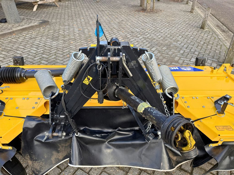 New Holland Duradisc F300 Frontmaaier - جزازة: صور 5 New Holland Duradisc F300 Frontmaaier - جزازة: صور 5