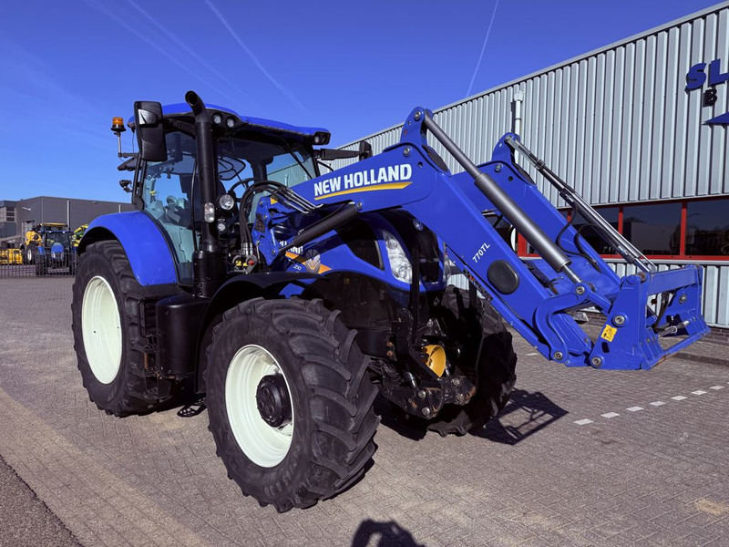 New Holland T7.210 AC Stage V + TL770 Voorlader - جرار: صور 4 New Holland T7.210 AC Stage V + TL770 Voorlader - جرار: صور 4