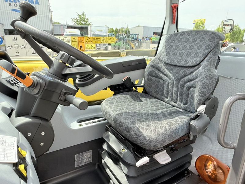New Holland TH7.42 Elite Verreiker - رافعة تلسكوبية: صور 3 New Holland TH7.42 Elite Verreiker - رافعة تلسكوبية: صور 3