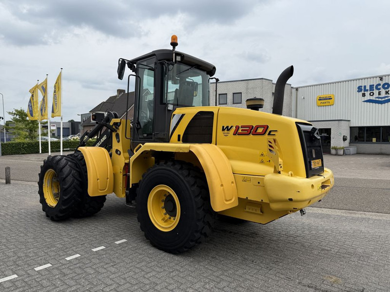 New Holland W130C Tool Carrier - اللودر بعجل: صور 2 New Holland W130C Tool Carrier - اللودر بعجل: صور 2
