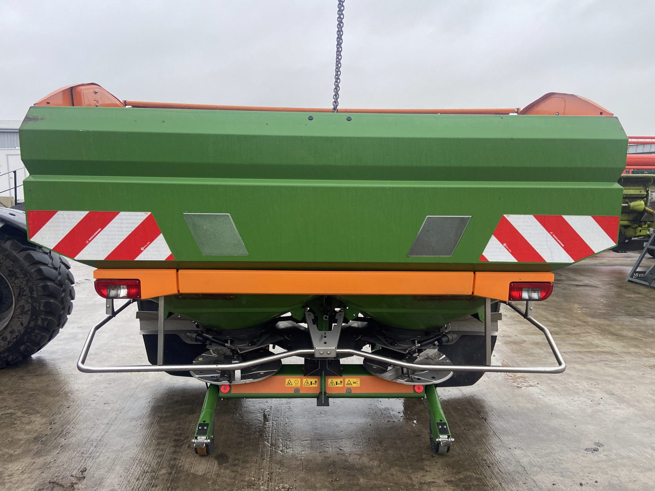 Amazone ZA-TS4200 - آلة رش الأسمدة: صور 1 Amazone ZA-TS4200 - آلة رش الأسمدة: صور 1