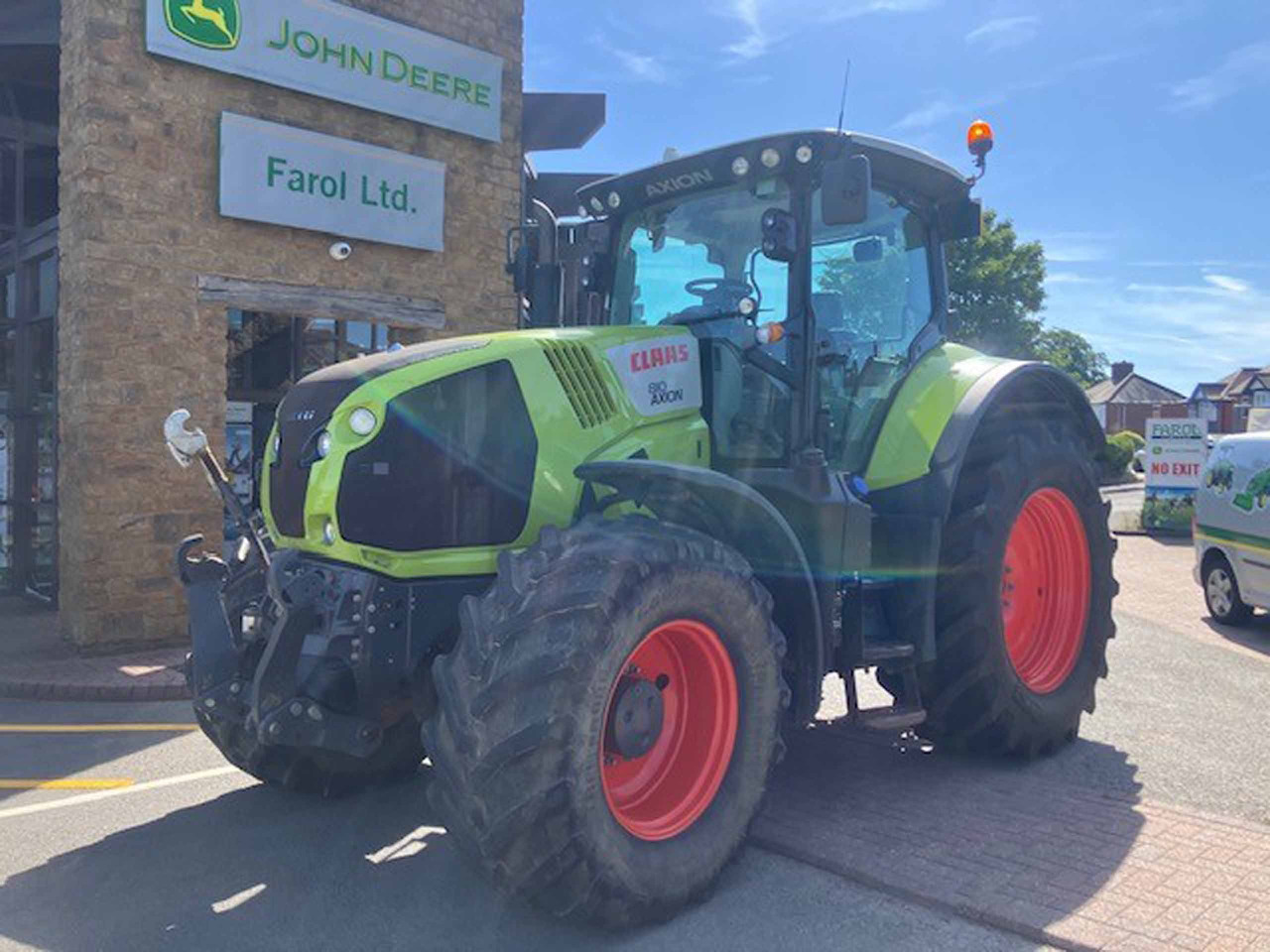 Claas Axion 810 - جرار: صور 2 Claas Axion 810 - جرار: صور 2