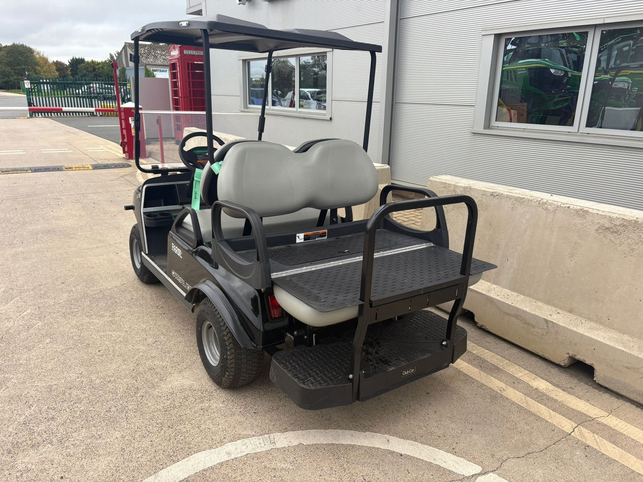 Clubcar Carryall 100 4 seater utility buggy - عربة جولف: صور 2 Clubcar Carryall 100 4 seater utility buggy - عربة جولف: صور 2