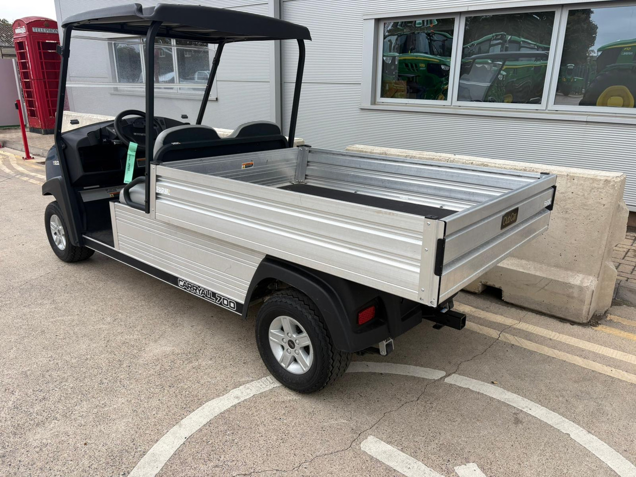 Clubcar Carryall 700 lithium Utility Vehicle - اتفس: صور 4 Clubcar Carryall 700 lithium Utility Vehicle - اتفس: صور 4