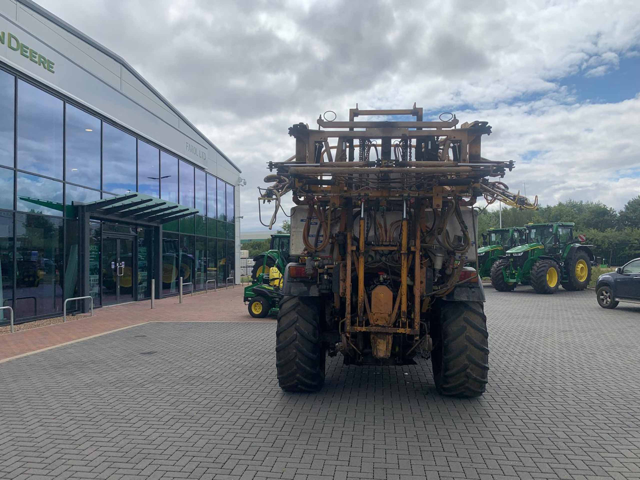 JCB 1135 Fast and Knight 24MTR Demount Sprayer - آلة الرش: صور 5 JCB 1135 Fast and Knight 24MTR Demount Sprayer - آلة الرش: صور 5