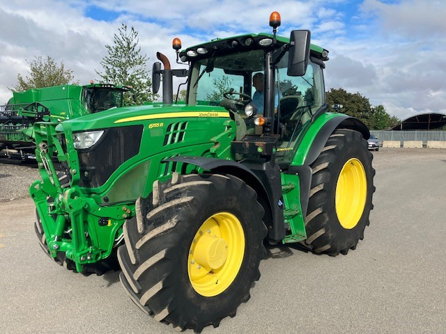 JOHN DEERE 6155R - جرار: صور 1 JOHN DEERE 6155R - جرار: صور 1