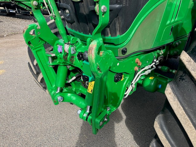 JOHN DEERE 6155R - جرار: صور 3 JOHN DEERE 6155R - جرار: صور 3