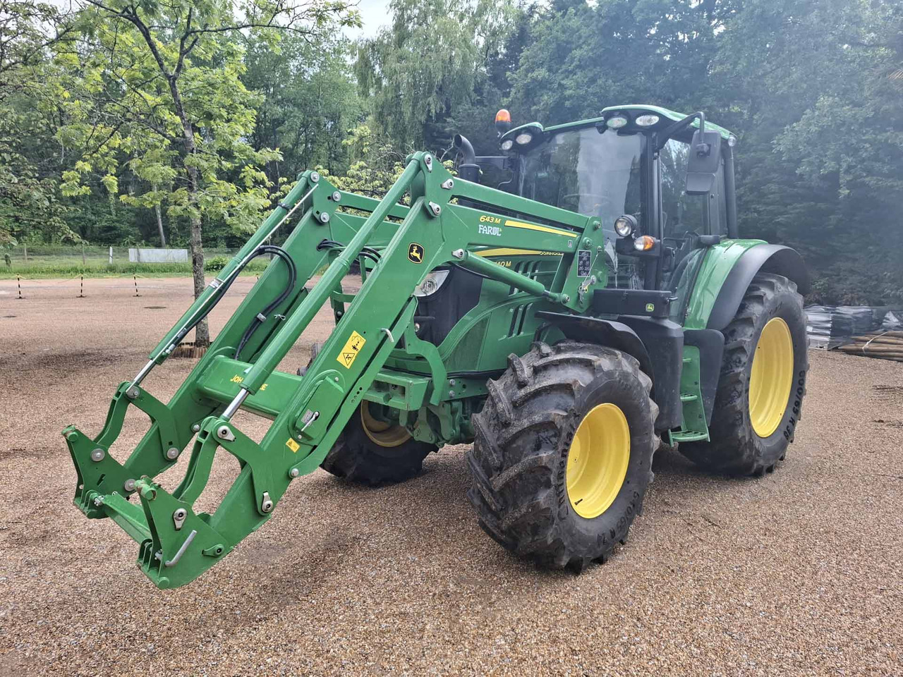 John Deere 6140M - جرار: صور 3 John Deere 6140M - جرار: صور 3