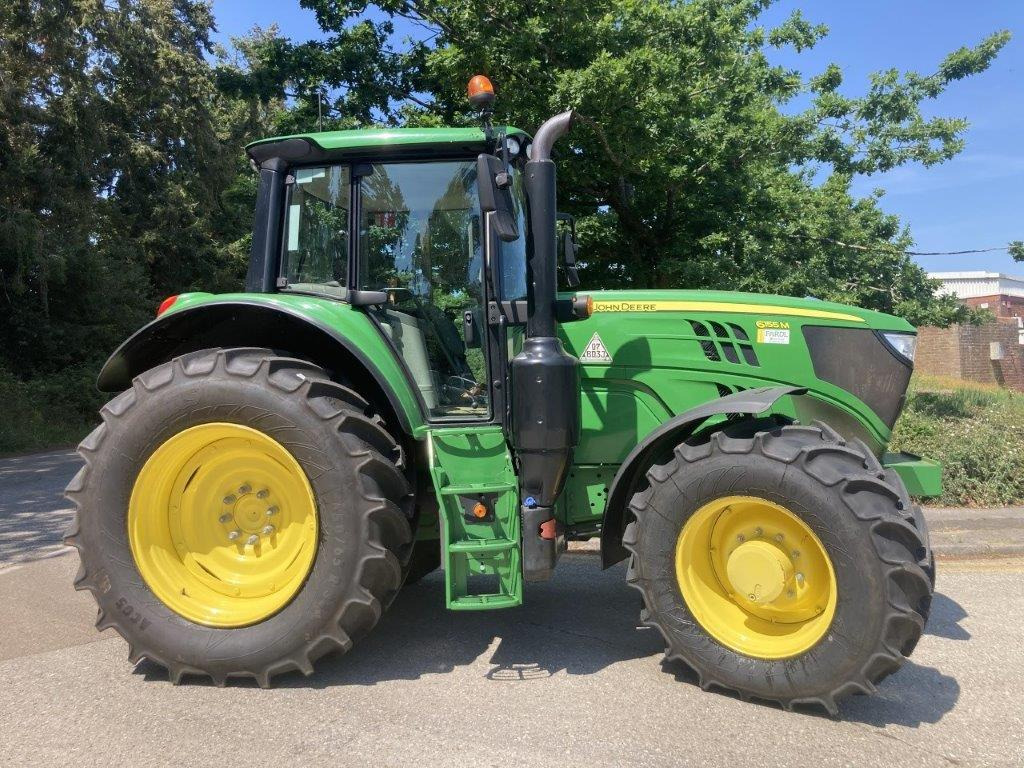 John Deere 6155M - جرار: صور 1 John Deere 6155M - جرار: صور 1