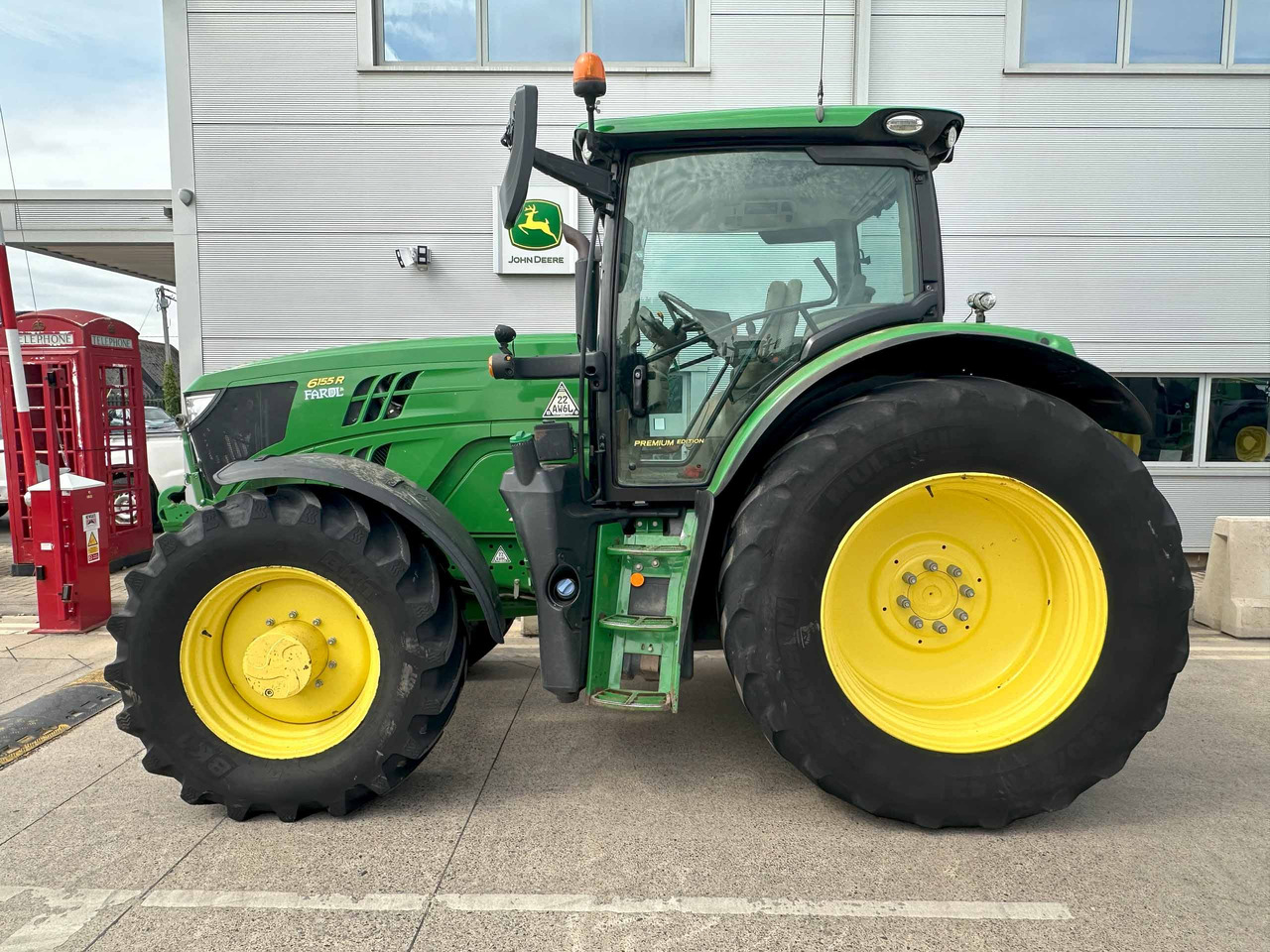 John Deere 6155R - جرار: صور 2 John Deere 6155R - جرار: صور 2