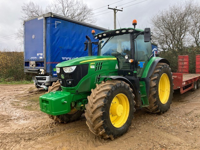 John Deere 6155R - جرار: صور 1 John Deere 6155R - جرار: صور 1