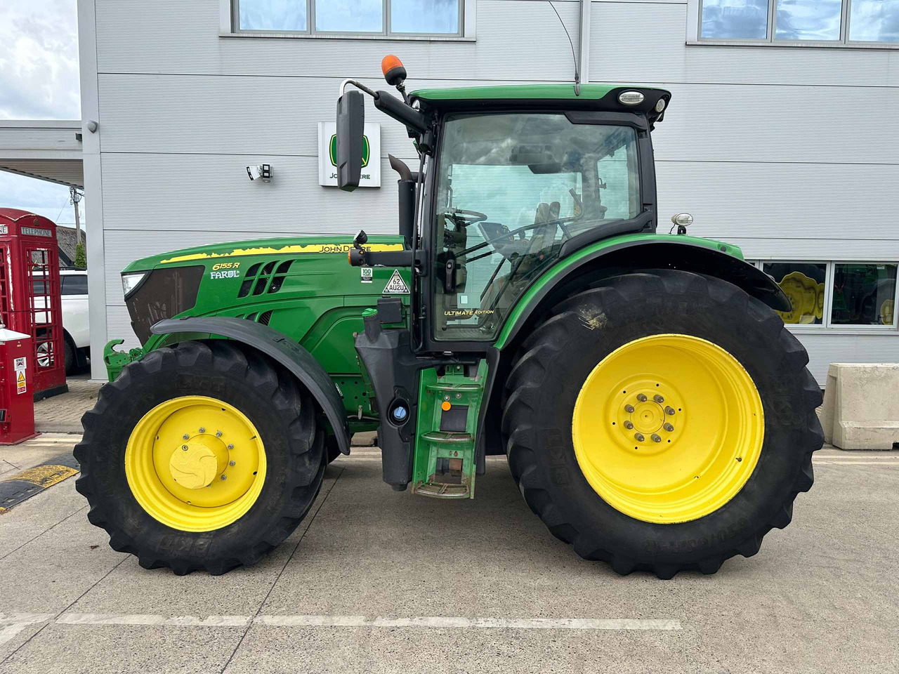 John Deere 6155R - جرار: صور 3 John Deere 6155R - جرار: صور 3