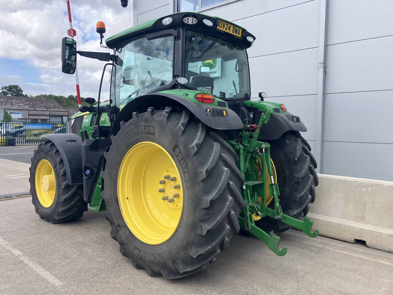 John Deere 6R 155 - جرار: صور 3 John Deere 6R 155 - جرار: صور 3