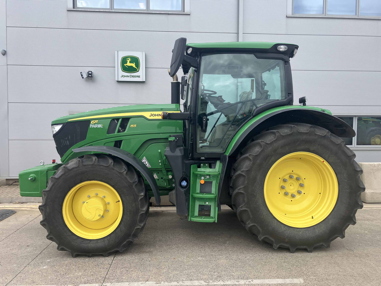 John Deere 6R 155 - جرار: صور 2 John Deere 6R 155 - جرار: صور 2