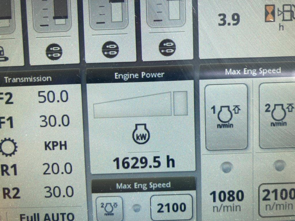 John Deere 6R 215 - جرار: صور 2 John Deere 6R 215 - جرار: صور 2