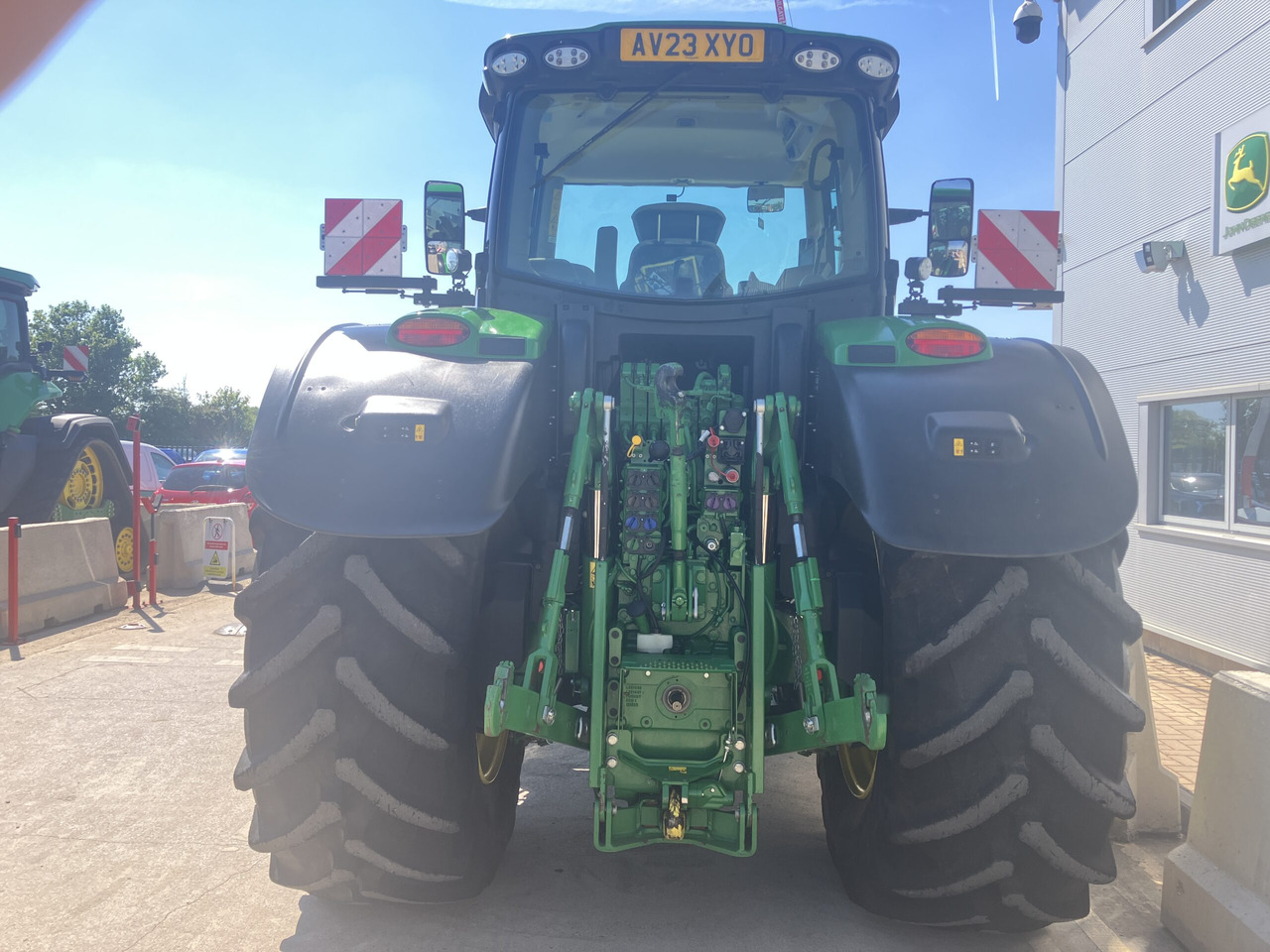 John Deere 6R 250 - جرار: صور 4 John Deere 6R 250 - جرار: صور 4