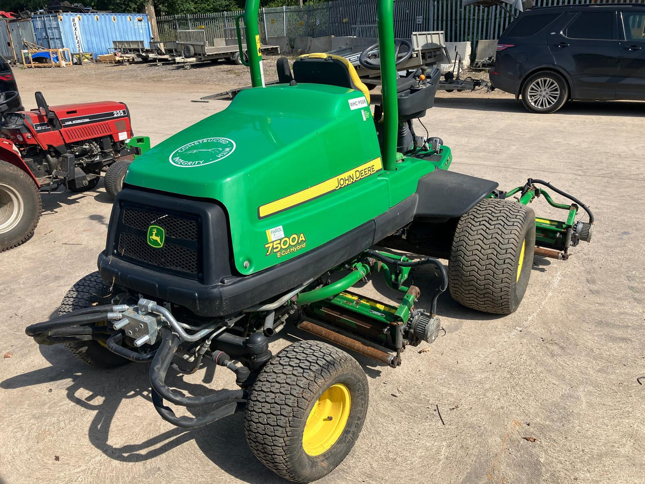 John Deere 7500AE fairway mower - جزازة المروج: صور 3 John Deere 7500AE fairway mower - جزازة المروج: صور 3