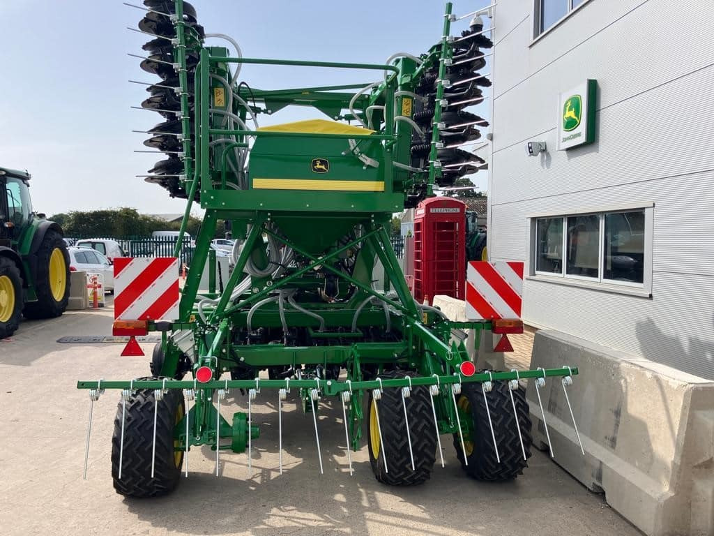 John Deere 750A - معدات بذار: صور 4 John Deere 750A - معدات بذار: صور 4