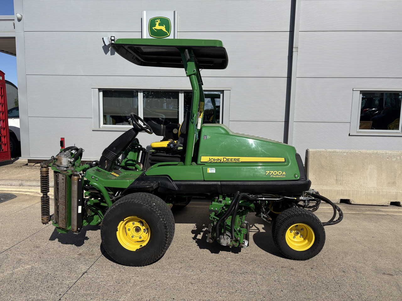 John Deere 7700A Fairway Mower - جزازة المروج: صور 2 John Deere 7700A Fairway Mower - جزازة المروج: صور 2