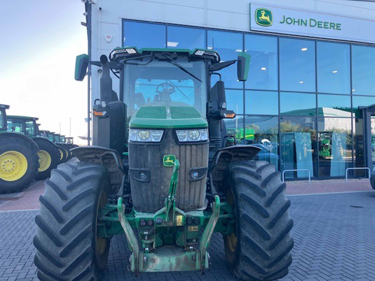 John Deere 7R 250 - جرار: صور 2 John Deere 7R 250 - جرار: صور 2