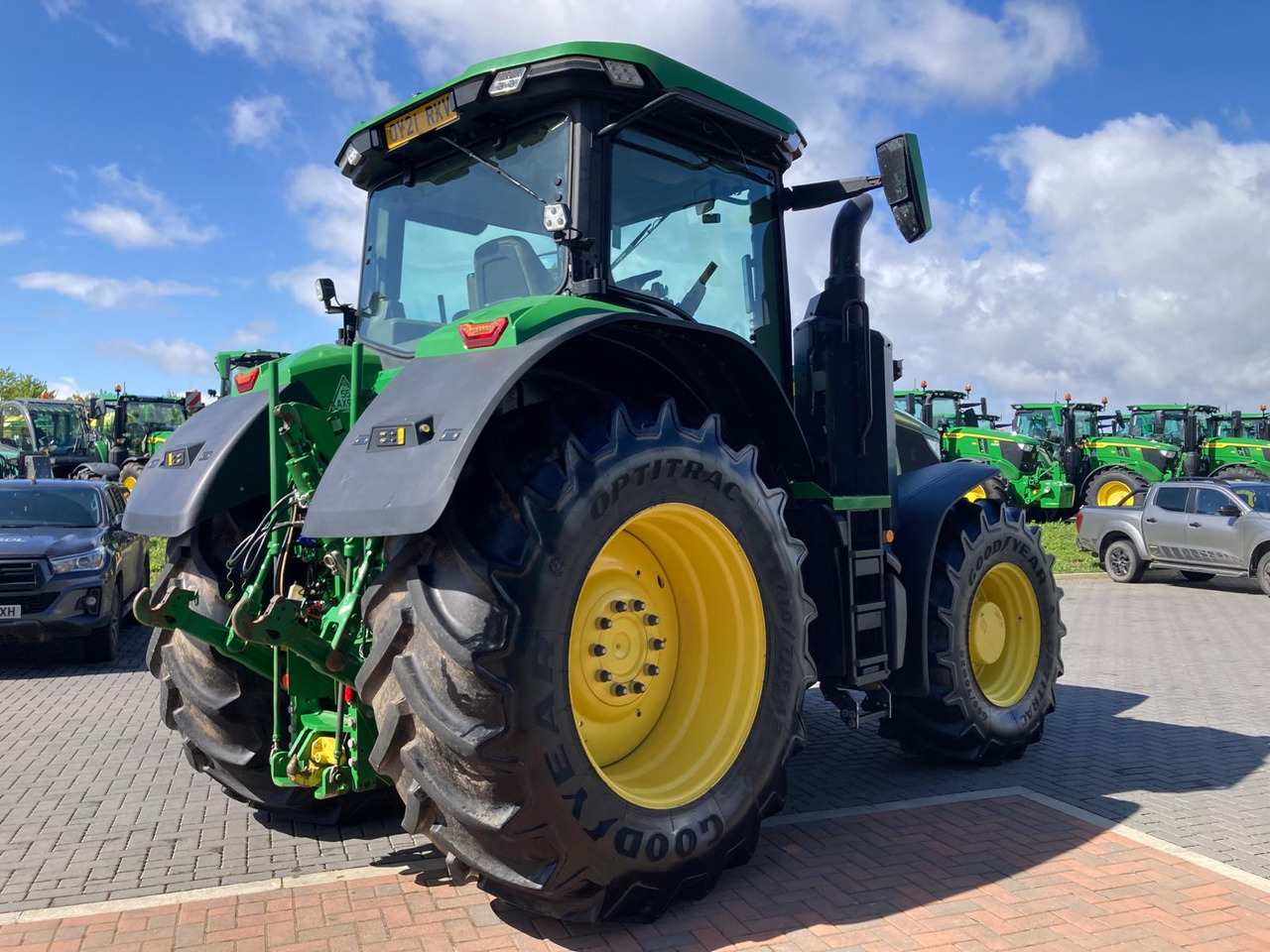John Deere 7R 310 - جرار: صور 3 John Deere 7R 310 - جرار: صور 3