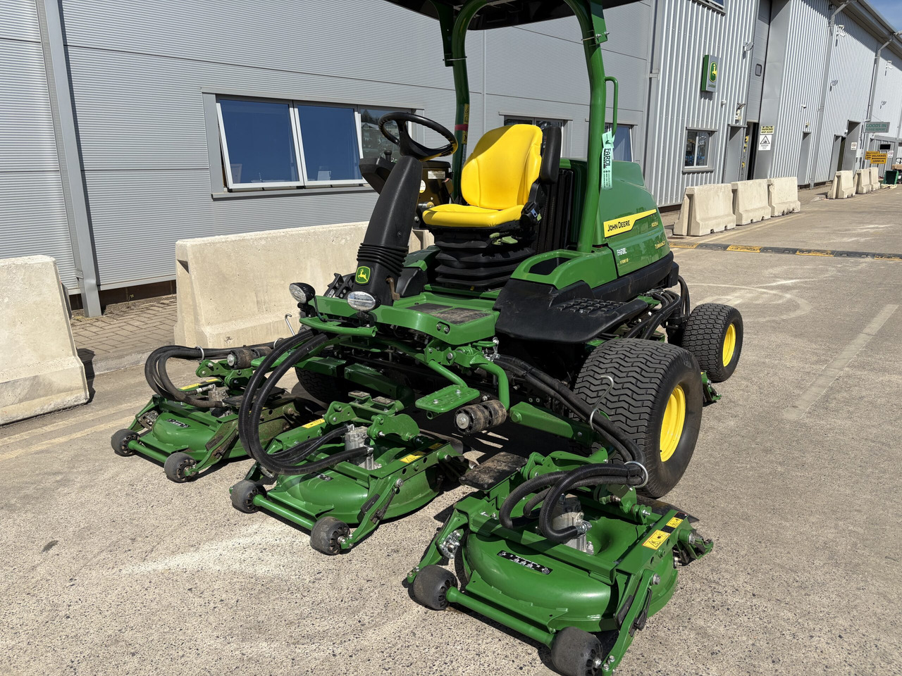 John Deere 9009A Terraincut - جزازة المروج: صور 2 John Deere 9009A Terraincut - جزازة المروج: صور 2