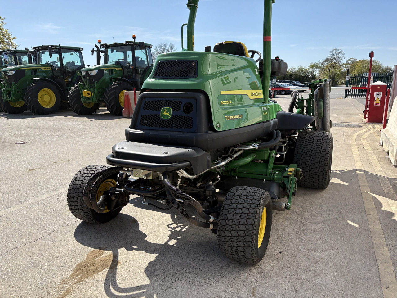 John Deere 9009A Terraincut - جزازة المروج: صور 4 John Deere 9009A Terraincut - جزازة المروج: صور 4