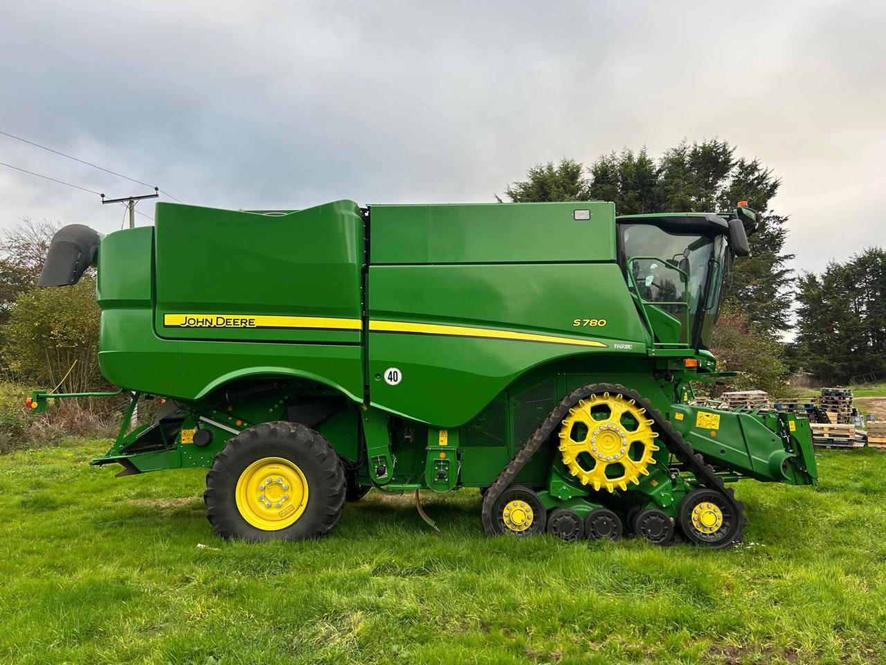 John Deere S780 - حصادة شاملة: صور 5 John Deere S780 - حصادة شاملة: صور 5