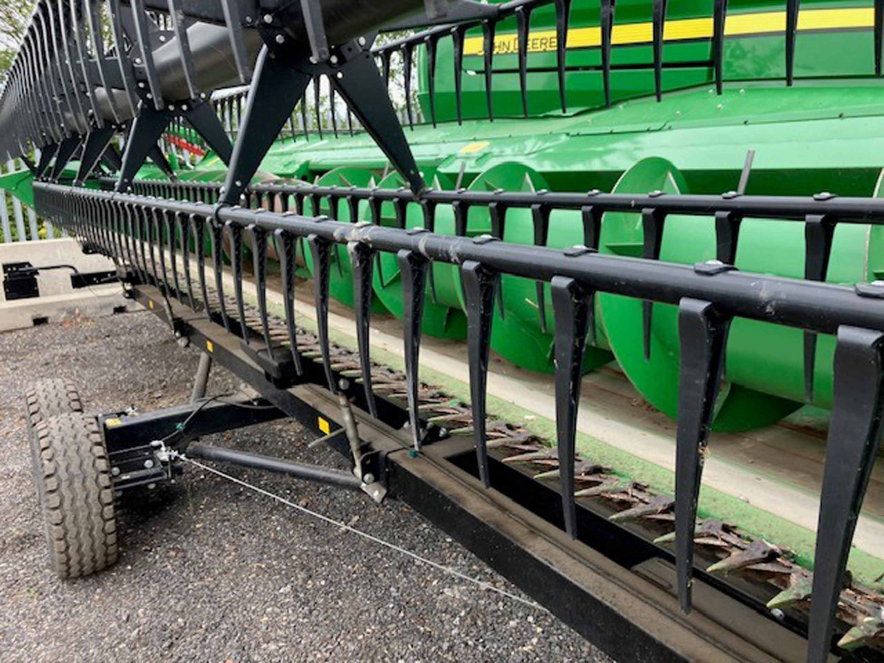 John Deere T560i HillMaster - حصادة شاملة: صور 3 John Deere T560i HillMaster - حصادة شاملة: صور 3