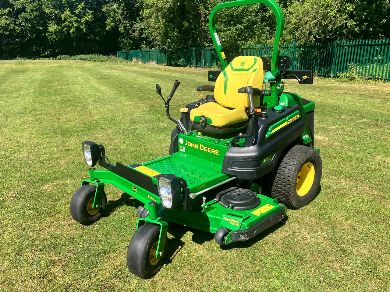 John Deere Z997R Z-Turn Mower - أخرى: صور 1 John Deere Z997R Z-Turn Mower - أخرى: صور 1