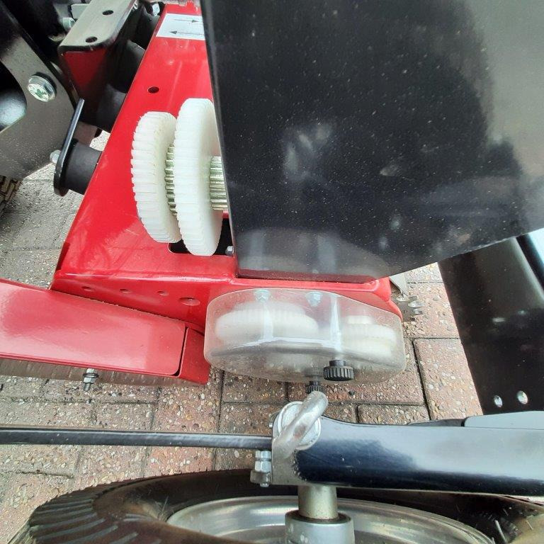 Maredo ST418 vibe disc seeder cartridge - آلات البذر والغرس والشتل: صور 3 Maredo ST418 vibe disc seeder cartridge - آلات البذر والغرس والشتل: صور 3