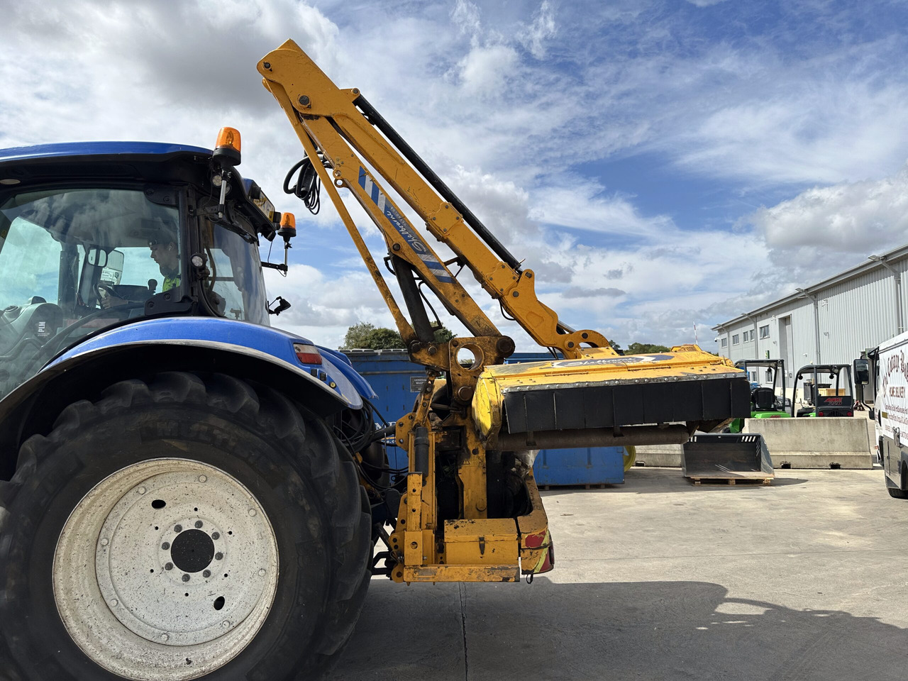 Shelbourne Reynolds HD870T - جزازة رافعة: صور 1 Shelbourne Reynolds HD870T - جزازة رافعة: صور 1