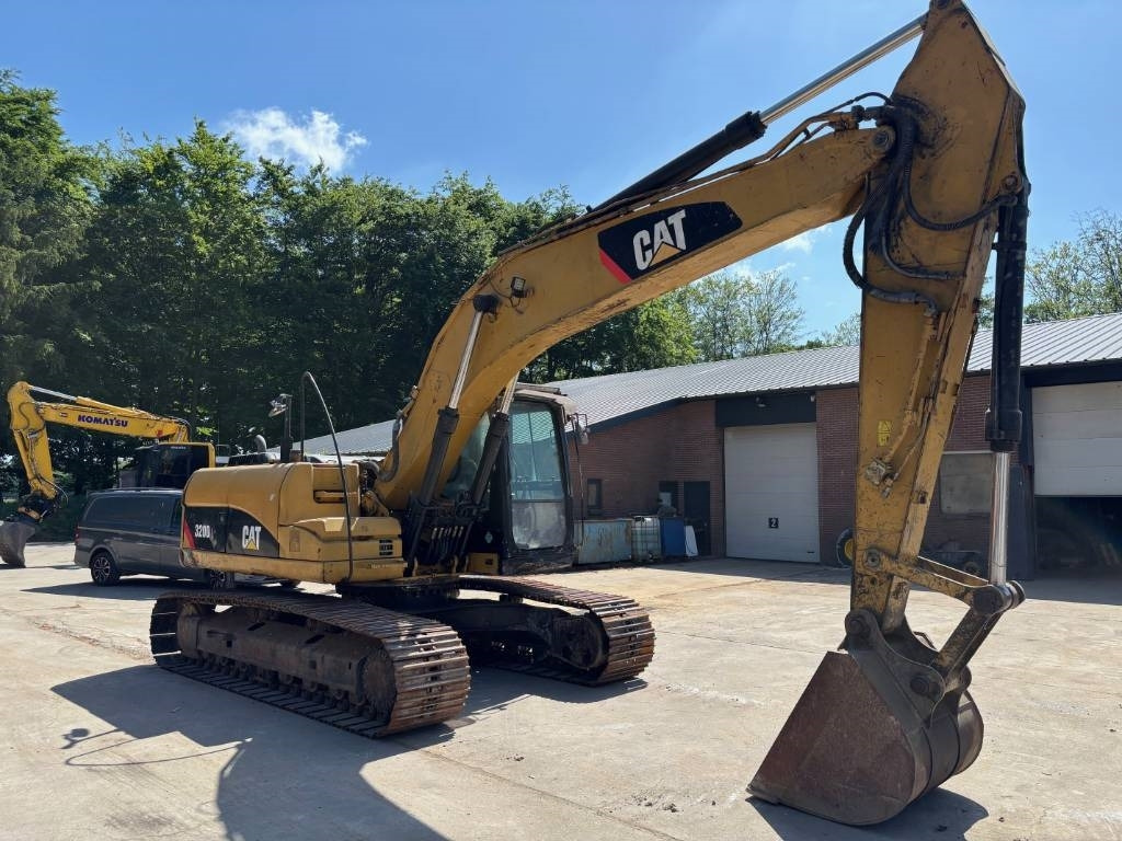 CAT 320 D L - حفارات زحافة: صور 4 CAT 320 D L - حفارات زحافة: صور 4