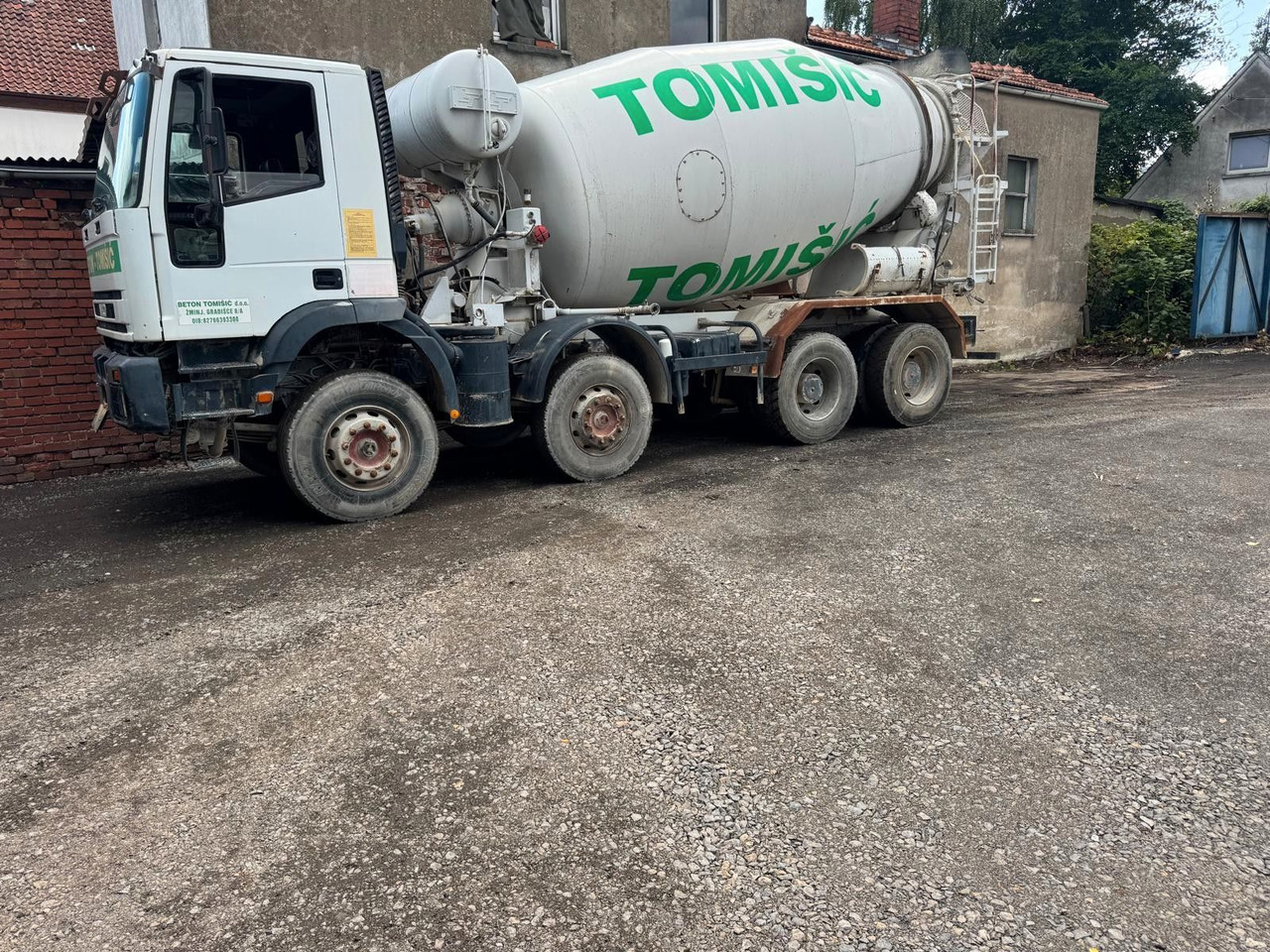 Iveco 410 EH 420 8X4 10m³ - شاحنة خلاطة خرسانة: صور 5 Iveco 410 EH 420 8X4 10m³ - شاحنة خلاطة خرسانة: صور 5