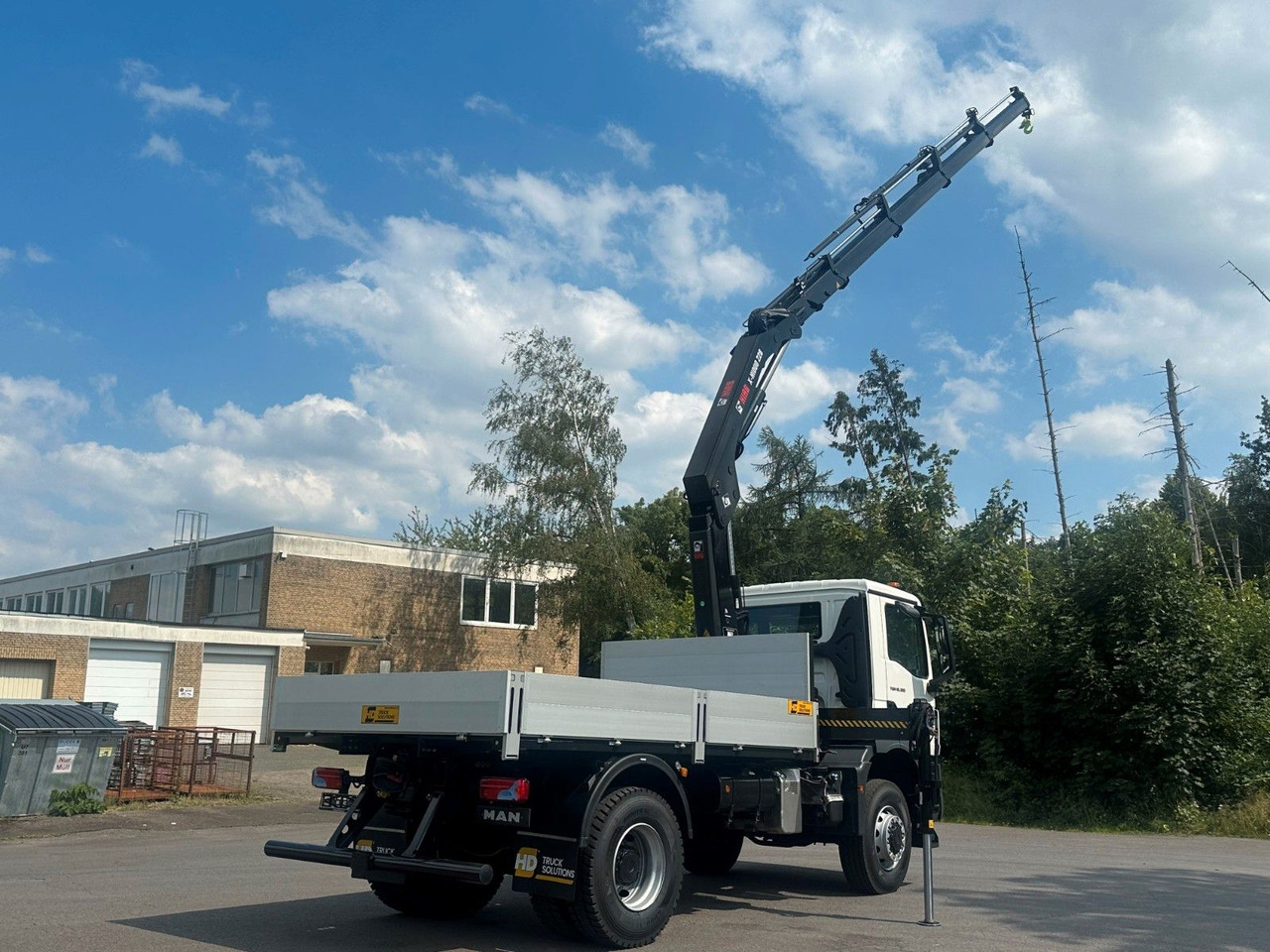 MAN TGM 18.320 4x4 Euro 6e Pritsche Hiab 228-4 Kran - شاحنة كرين: صور 5 MAN TGM 18.320 4x4 Euro 6e Pritsche Hiab 228-4 Kran - شاحنة كرين: صور 5
