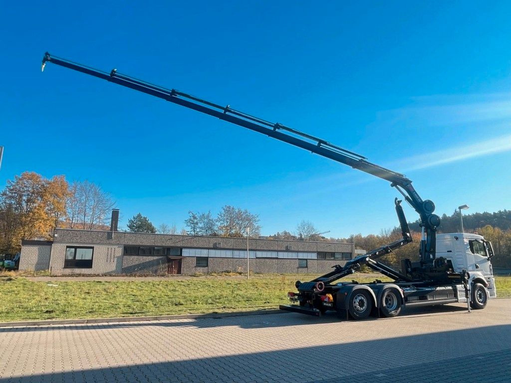 MAN TGS 26.470 6x2 Abrollkipper + Kran Hiab 228-6 - شاحنة ذات الخطاف, شاحنة كرين: صور 5 MAN TGS 26.470 6x2 Abrollkipper + Kran Hiab 228-6 - شاحنة ذات الخطاف, شاحنة كرين: صور 5